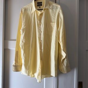 Downtown Classics Men's Light Yellow Dress Shirt